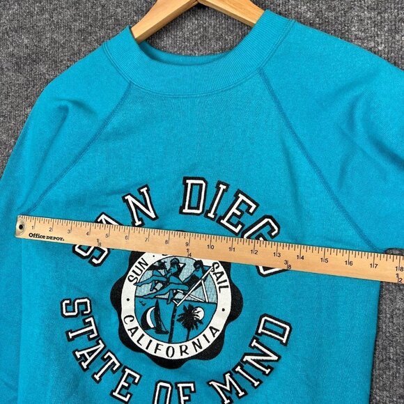 Vintage 80's San Diego Crewneck Sweatshirt Spell out Beach Women size S - Picture 4 of 7